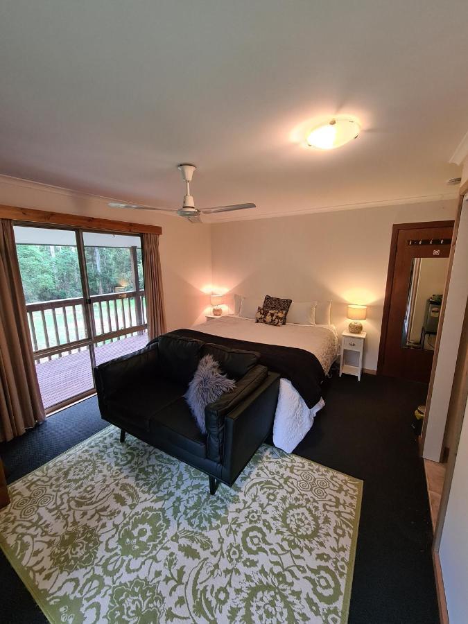 Bird Songs Getaway Accommodation Cabbage Tree Creek Bagian luar foto